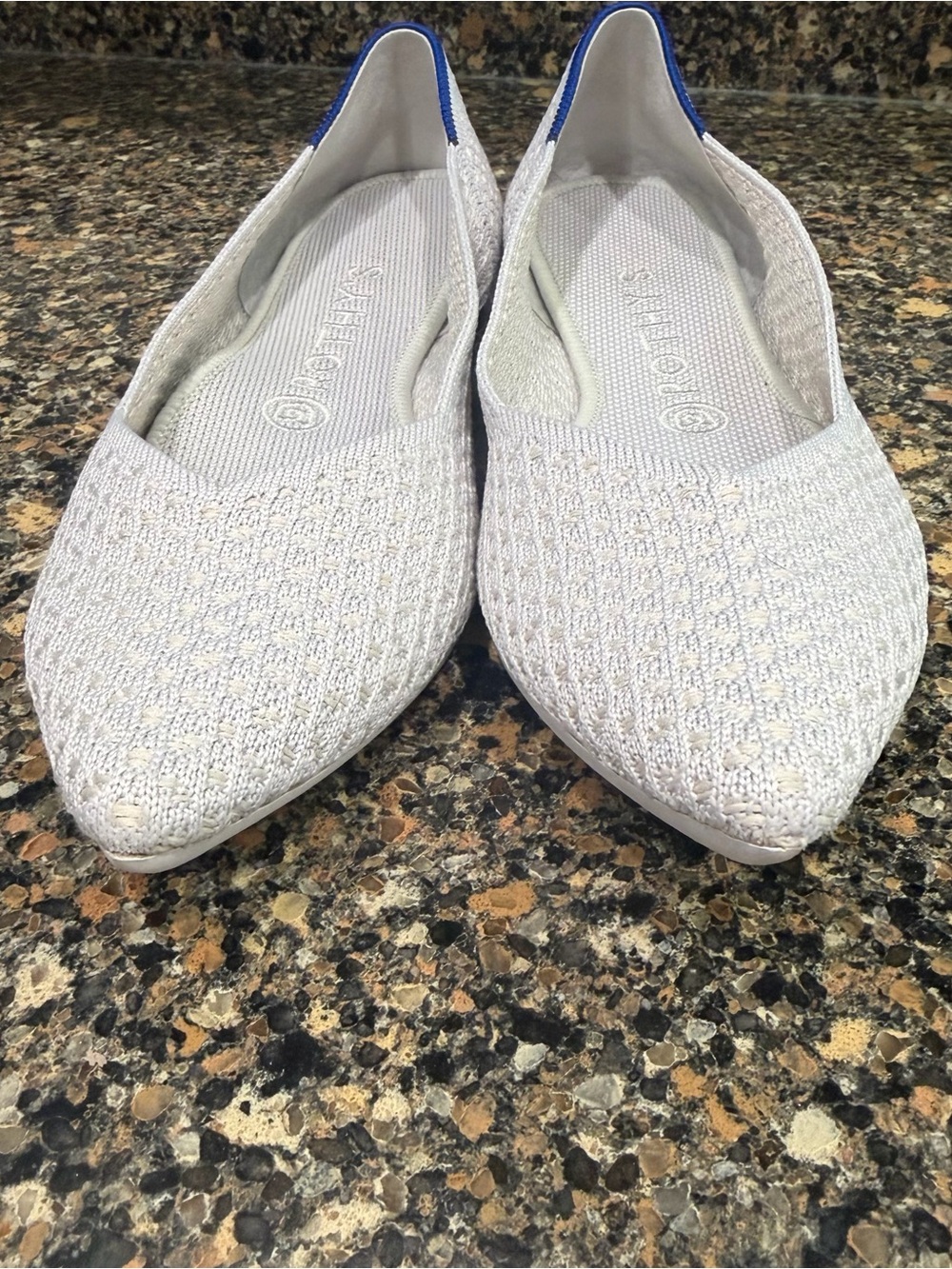 Rothys Women's Pointed-Toe Knit Flats size 9 - Picture 8 of 9